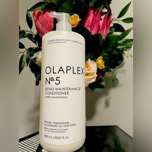 1 Liter jumbo size Olaplex No. 5 Conditioner